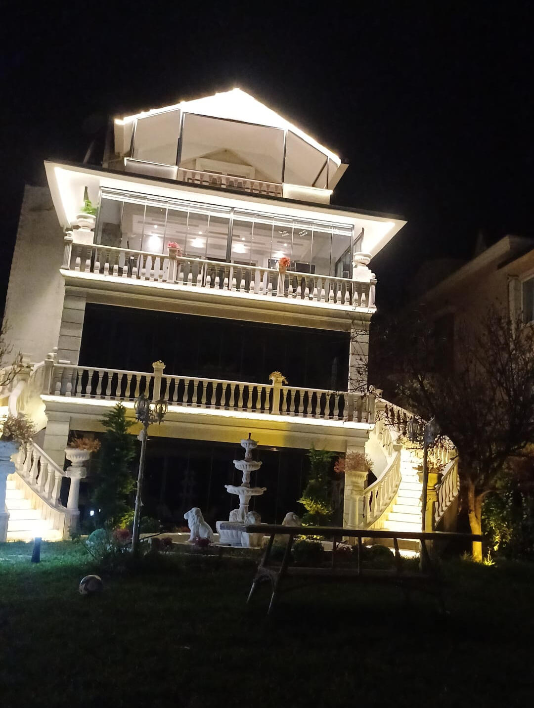 Daire içi elektrik tesisatı ve aydınlatma montajı